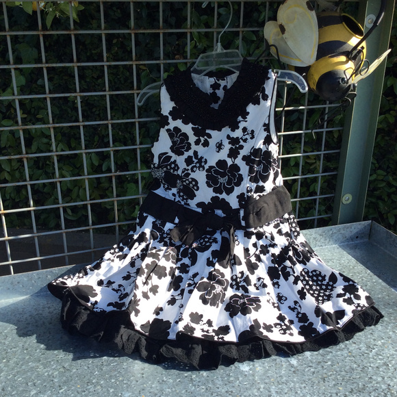 Trish Scully Black & White Flapper Dress 2T NWT! - Picture 2 of 7